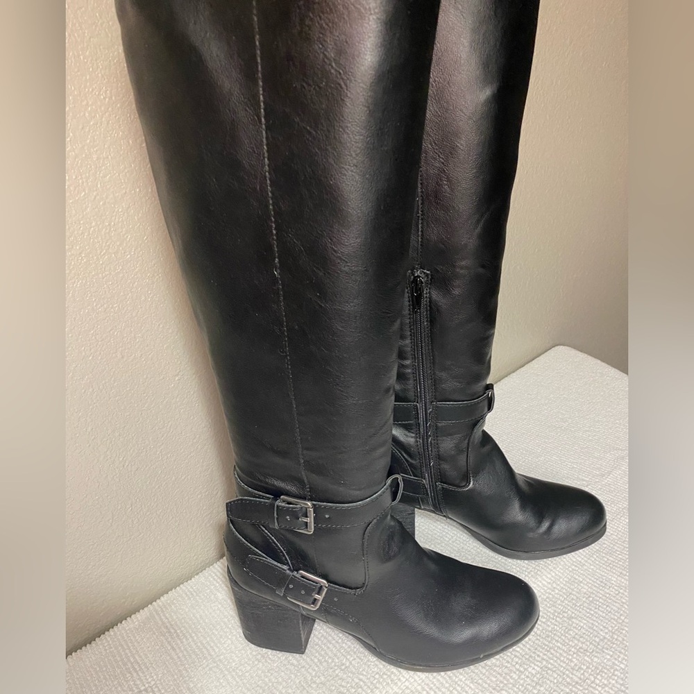 Steve Madden Women’s Gavynn Tall Heeled Boots (worn once)